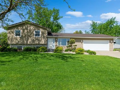 211 1st Ave, Keystone, IA, 52249