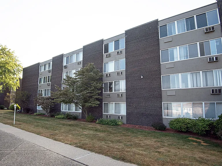 Welcome to Westview Apartments!