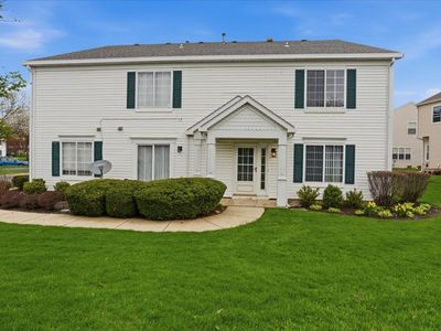 682 Fieldcrest Dr Unit A, South Elgin, IL, 60177