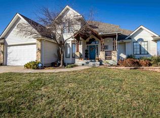 4401 SW Stone Ave, Topeka, KS 66610