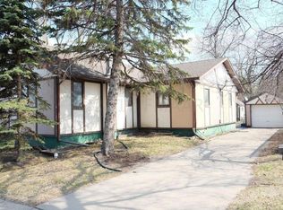 1141 19th St N, Fargo, ND 58102