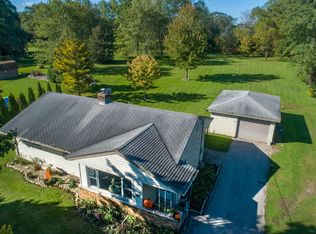 8185 S 28th St, Franklin, WI 53132