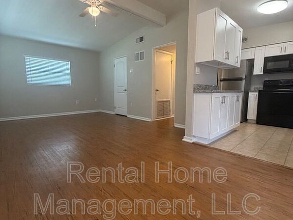 4th image of 503 Shannon Rd