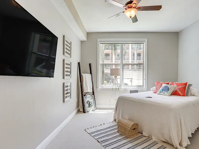 804 E Windward Way #120 — Photo 11