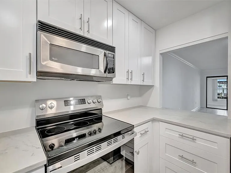 9819 Hernando Ct #29-A — Photo 11