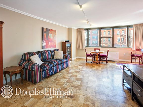 5th image of 225 E 36th St APT 4G