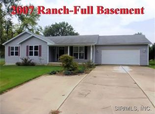 602 State Route 143, Pocahontas, IL 62275