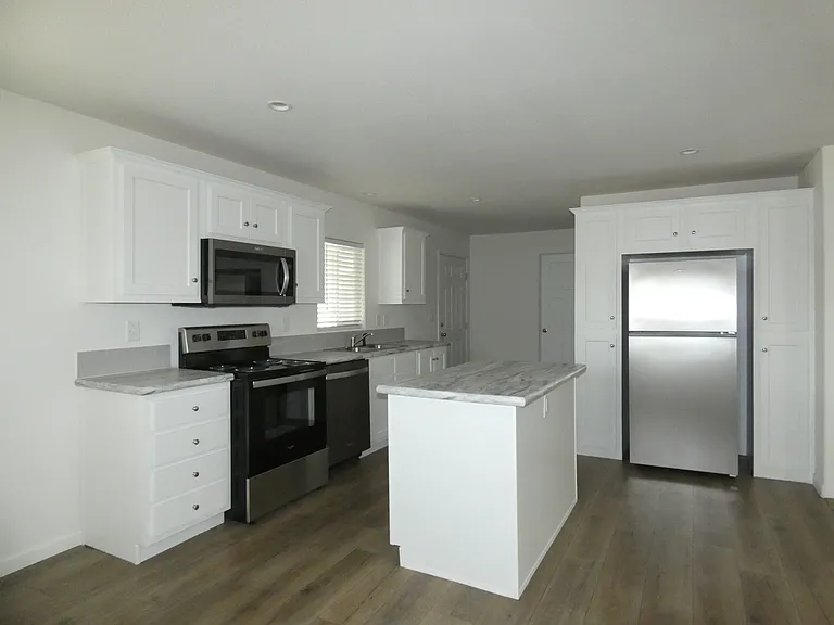 Palm Creek Resort & Residences — Photo 102