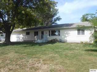 301 Kennedy Rd, Elkhart, IL 62634