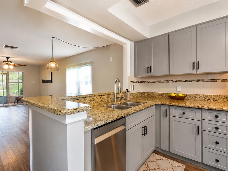 3683 Trophy Blvd — Photo 4