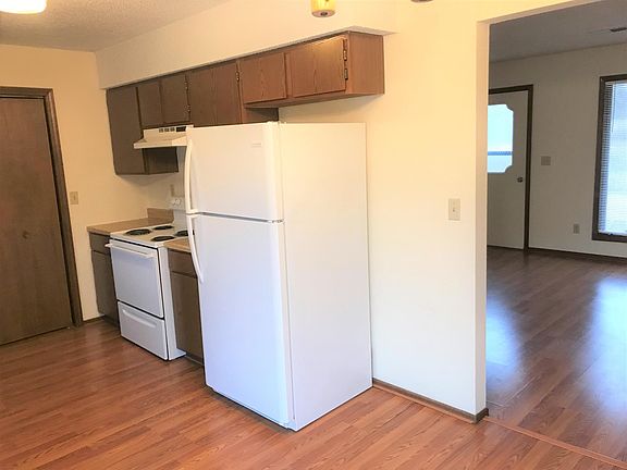 Kitchen from dining area also open to Living Room