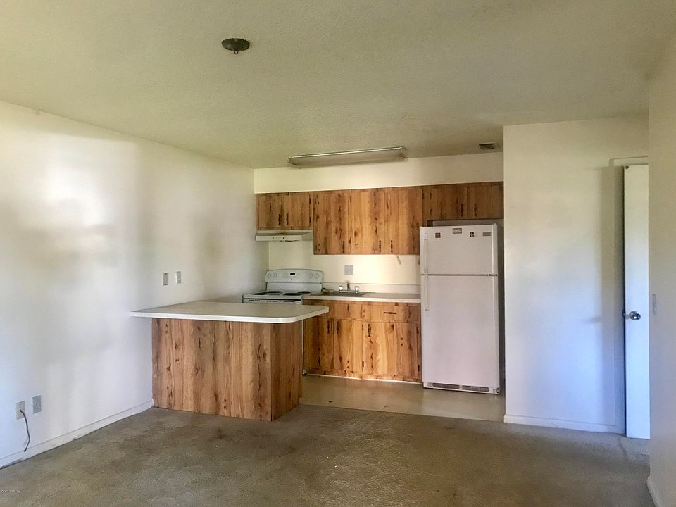 2nd image of 5041 SE 29th St APT A