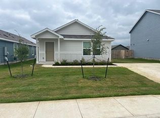 2215 Cyclone Dr, Lockhart, TX 78644