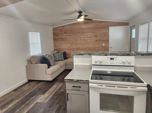 5200 28th St N #162, Saint Petersburg, FL 33714