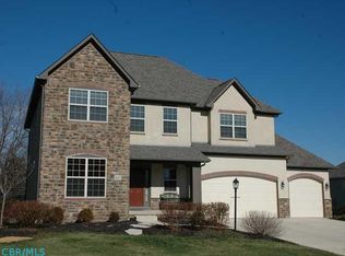 2471 Alum Crossing Dr, Lewis Center, OH 43035