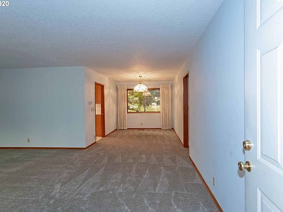 3rd image of 335 NW 338th Ave