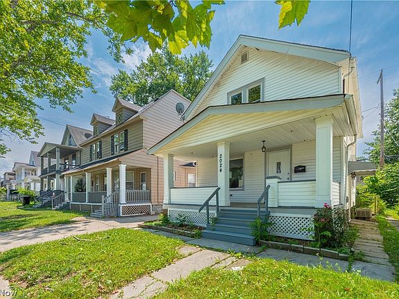 3rd image of 2024 W 99th St