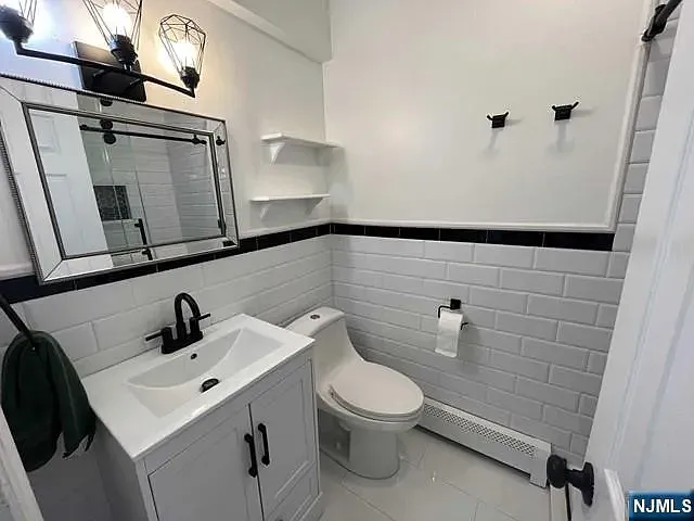 156 Morgan Pl #1 — Photo 2