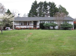 5712 Scenic Hills Rd, Knoxville, TN 37912