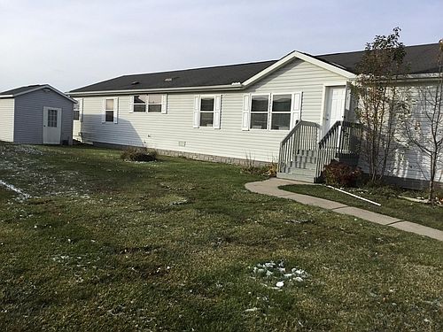 1st image of 221 Mallard Ln