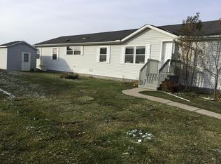 221 Mallard Ln, Capac, MI