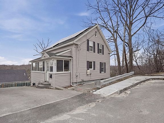 3rd image of 23 Dryden St