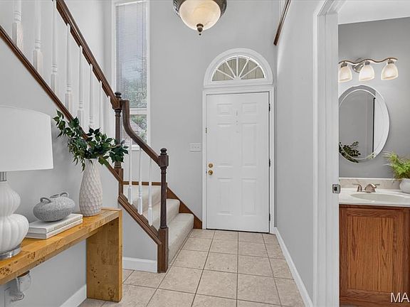 5th image of 16252 Lea Oak Ct