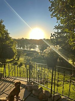 2nd image of 1115 River Rd W