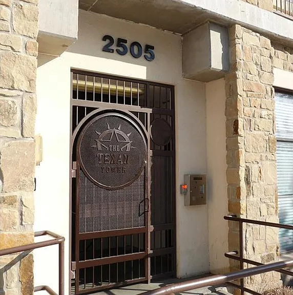 2505 San Gabriel St #400 — Photo 12