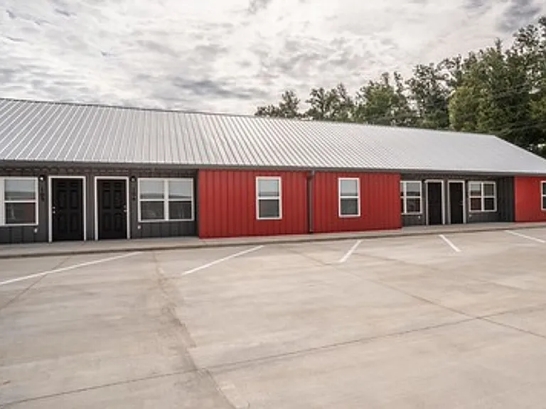 8411 State Highway 204 — Photo 12