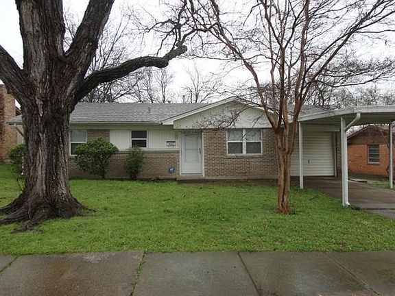 4th image of 2624 Emerald Dr