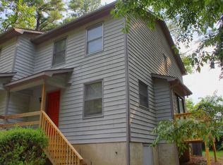 112 Barbee Ct, Carrboro, NC 27510