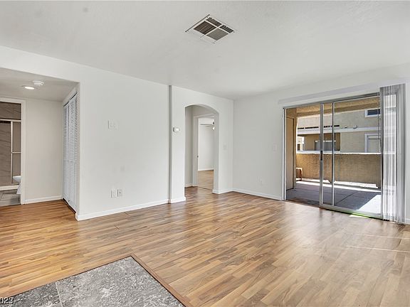 3rd image of 1520 Jamielinn Ln Unit 104