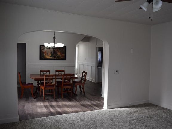 2nd image of 1824 Avenue G