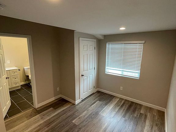 5th image of 5215-5217 Catoctin Dr #41d0f136c