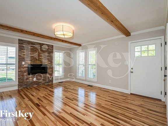 2nd image of 3218 Tiber St