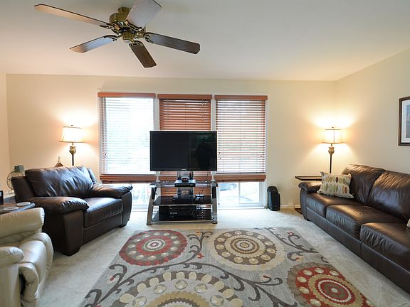 5th image of 5624 Dover Ct