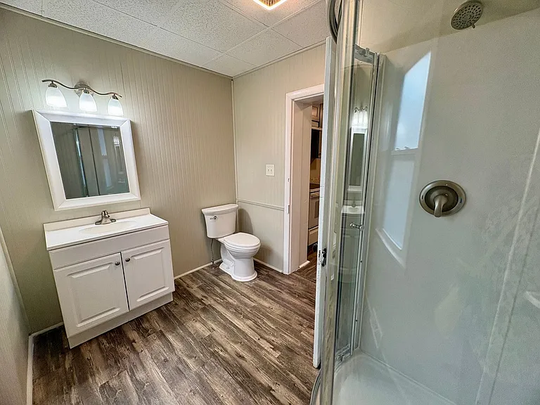 1111 Walnut Street — Photo 14