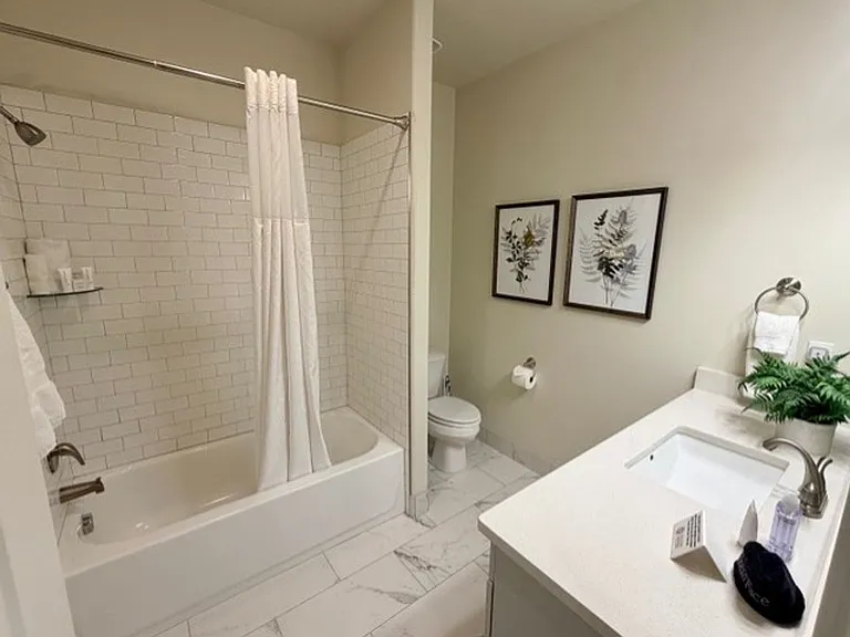 518 E Bailey Ln — Photo 19