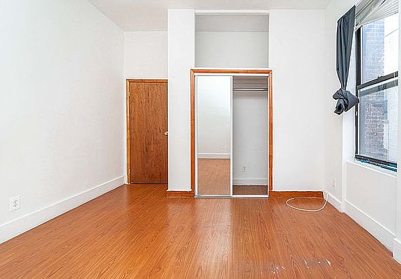 3rd image of 602 W 157th St #55E
