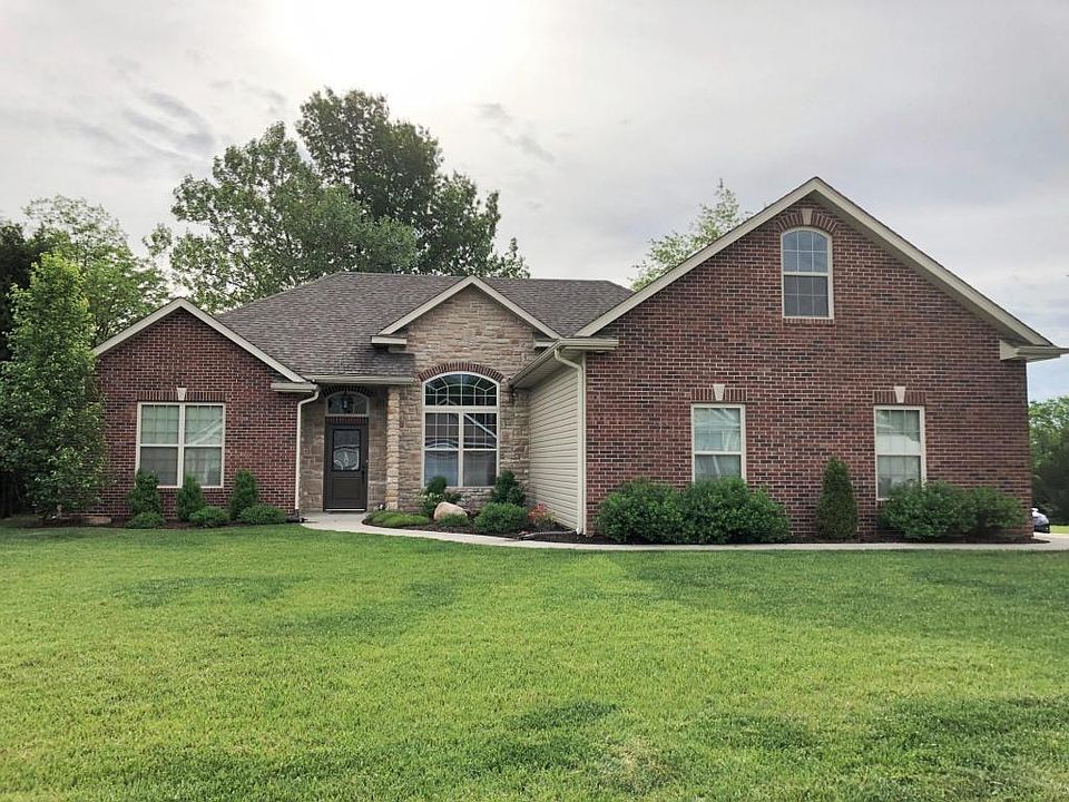 1st image of 3905 Bradbury Dr