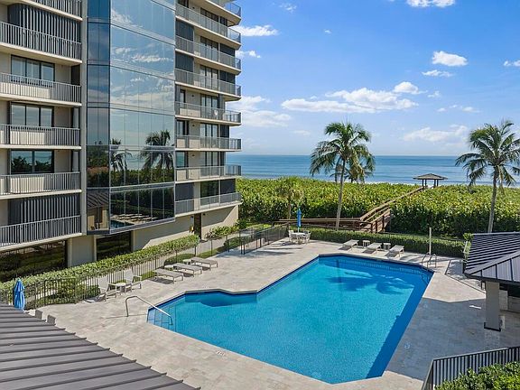 2nd image of 4000 N Highway A1a #502