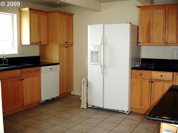 4th image of 4189 SE Maya Ct