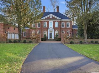 16 Wiveliscombe, New Albany, OH 43054