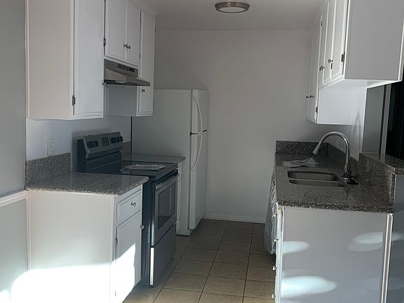 5th image of 215 N Belmont St APT 102