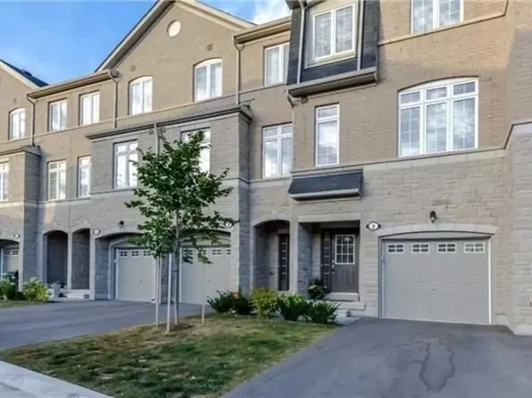 1129 Haig Blvd Unit 5, Mississauga, ON L5E 2M6
