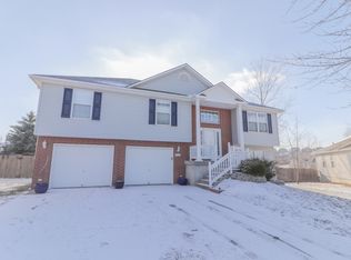 712 SW Crestview Ter, Grain Valley, MO 64029