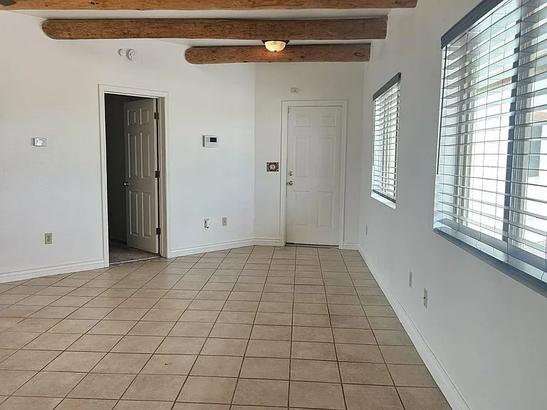 8468 S Pueblo Dr — Photo 4