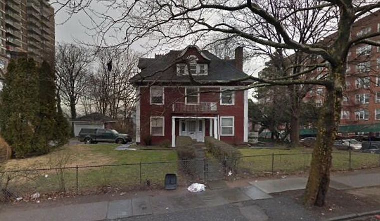 1st image of 205 Saint Marks Pl