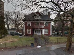 205 Saint Marks Pl, Staten Island, NY 10301
